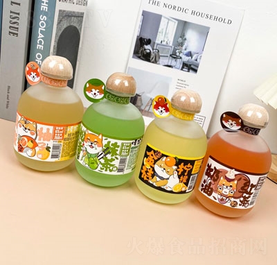 �Ĭ���ˮ���ƣ�ƿ��