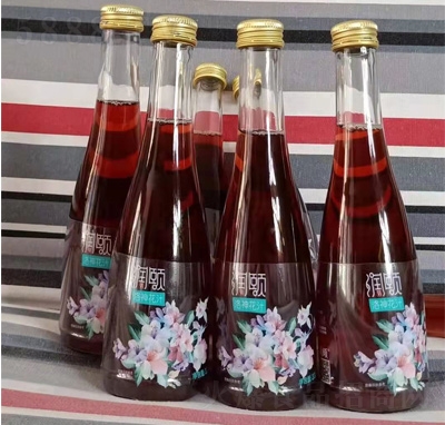 ���U����֭�Ʒƿ�b