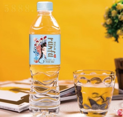 ����VȪ�����Ȼ�VȪˮ550ml