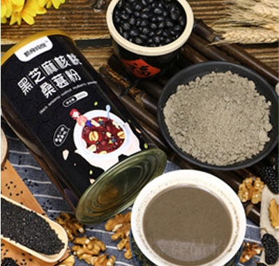 ��֥��ۺ���ɣ�غڶ��۴��ͷ�