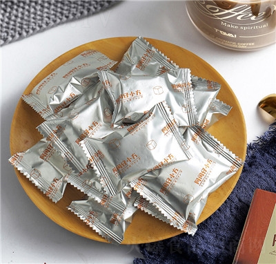 ���}�ЊW��С����ɿ���Ϳ����һ�������e��ʳɢ�b