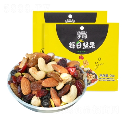 ��Ȥ����С�����Ϲ��ʠI�B(y��ng)�������eС����ʳ������Խݮ��؛ÿ�Ո�(ji��n)��