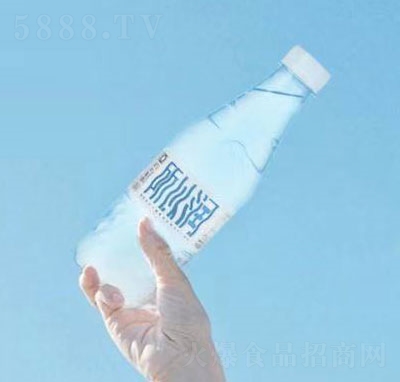 ���ԝ�(r��n)��Ȼ�VȪˮ���b���ˮ����ˮ