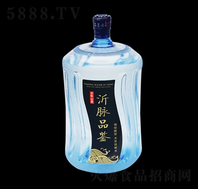 ���}ɽȪƫ��������Ȼ���Aˮ16.8��Ͱ�bˮ