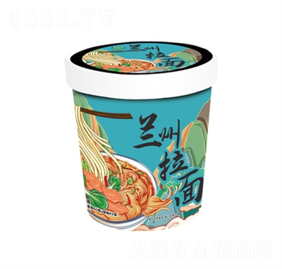 ˮ���r(n��ng)�m��ţ����������Ͱ�b��ʳ���e׷����ʳ