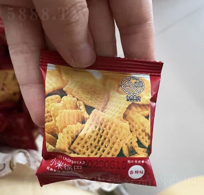 С��偰ͽ�(j��ng)�䪚(d��)��С���b�����ʳ��ʳƷ����óԵ����e�������]