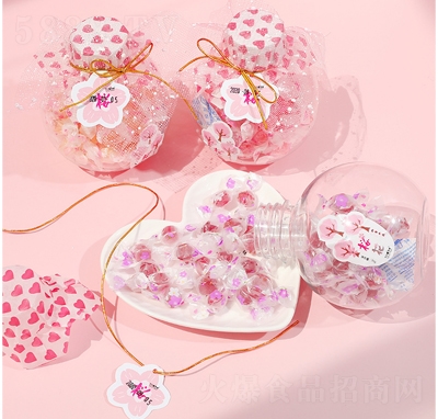 Ó�շ�ɫ��������ƿ�bˮ��Ӳ��