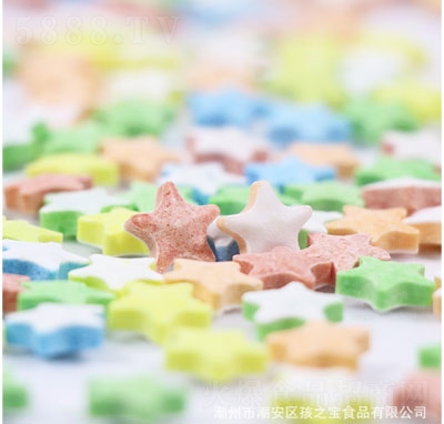 ��֮���pɫ��(d��ng)��ˮ�����͉�Ƭ��