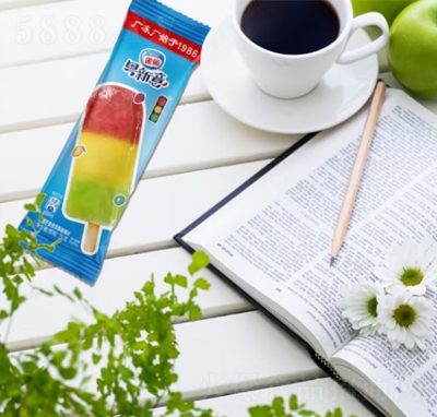 ȸ�����������r������ѩ�����eʳƷ����