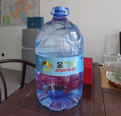 ���mɽȪ��ú�����ȻȪˮ15L����