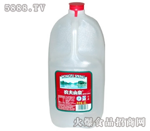 �r(n��ng)��ɽȪͰ�bˮ