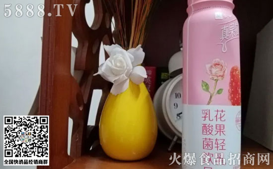 花果輕乳乳酸菌飲品 花果輕乳乳酸菌飲品