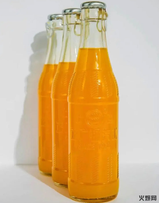 5老牌汽水變了樣,健力寶、宏寶萊、嶗山、北冰洋……一大批國(guó)產(chǎn)飲料重新出山! 5老牌汽水變了樣,健力寶、宏寶萊、嶗山、北冰洋……一大批國(guó)產(chǎn)飲料重新出山!