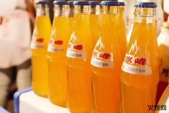 老牌汽水變了樣,健力寶、宏寶萊、嶗山、北冰洋……一大批國(guó)產(chǎn)飲料重新出山! 老牌汽水變了樣,健力寶、宏寶萊、嶗山、北冰洋……一大批國(guó)產(chǎn)飲料重新出山!