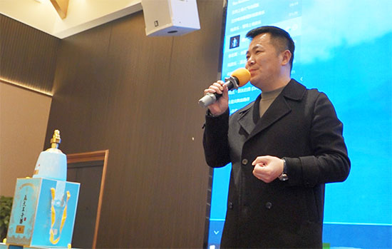 ͸�^Ʒ�b��(hu��)���w�����ӾƘI(y��) ���u�����I(l��ng)�㡱����