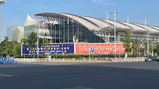 ��ʮ�Č��Ͼ��Ǿƕ�(hu��)��������ʢ���_Ļ��