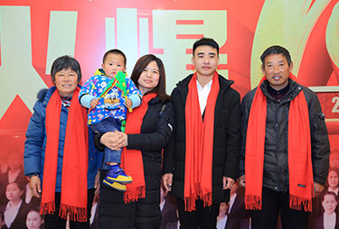 �M�M�Ķ����Ҹ����𱬾W(w��ng)�T���c���˺�Ӱ���